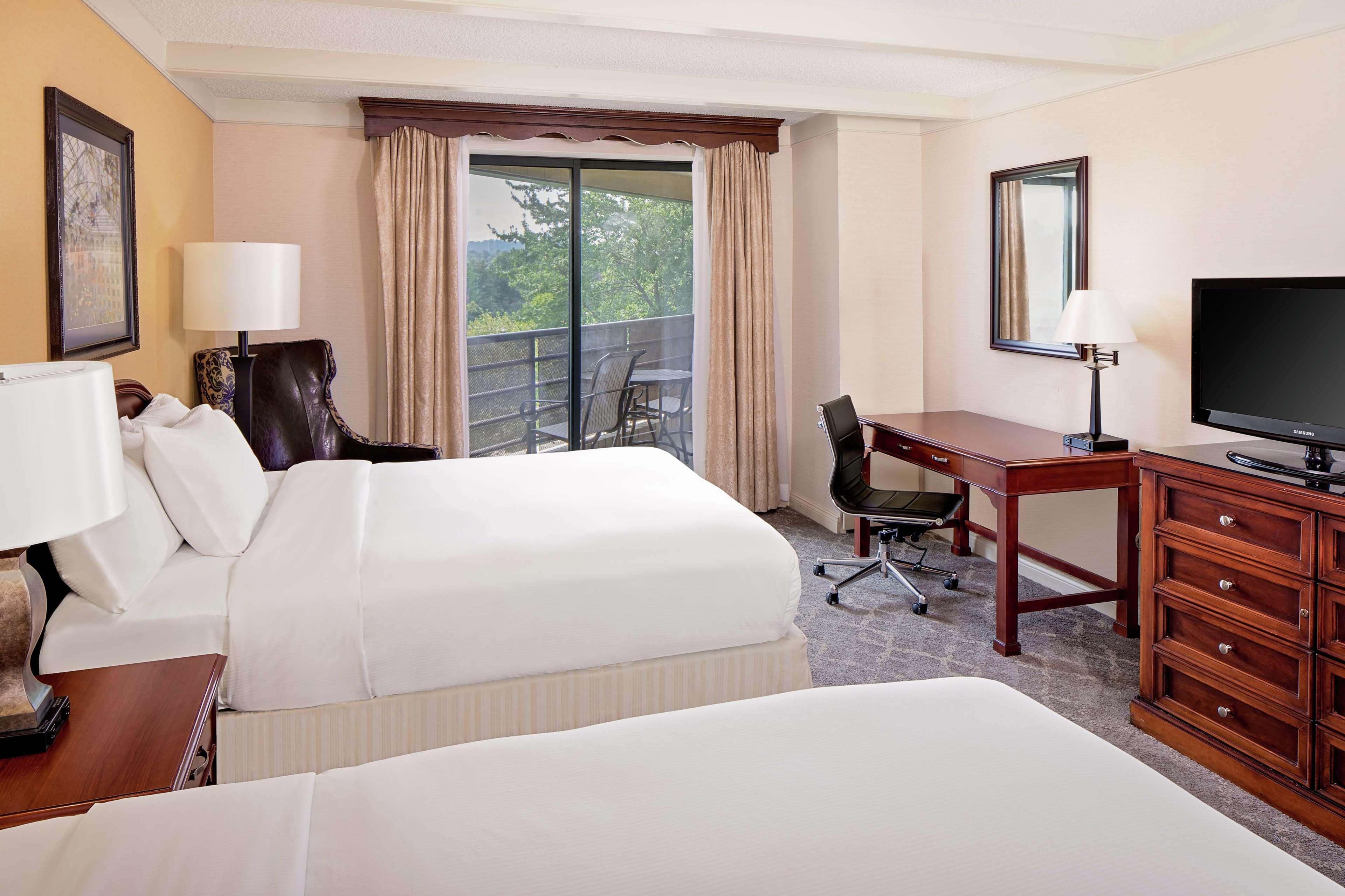 The Desmond Hotel Malvern, A Doubletree By Hilton Exteriör bild