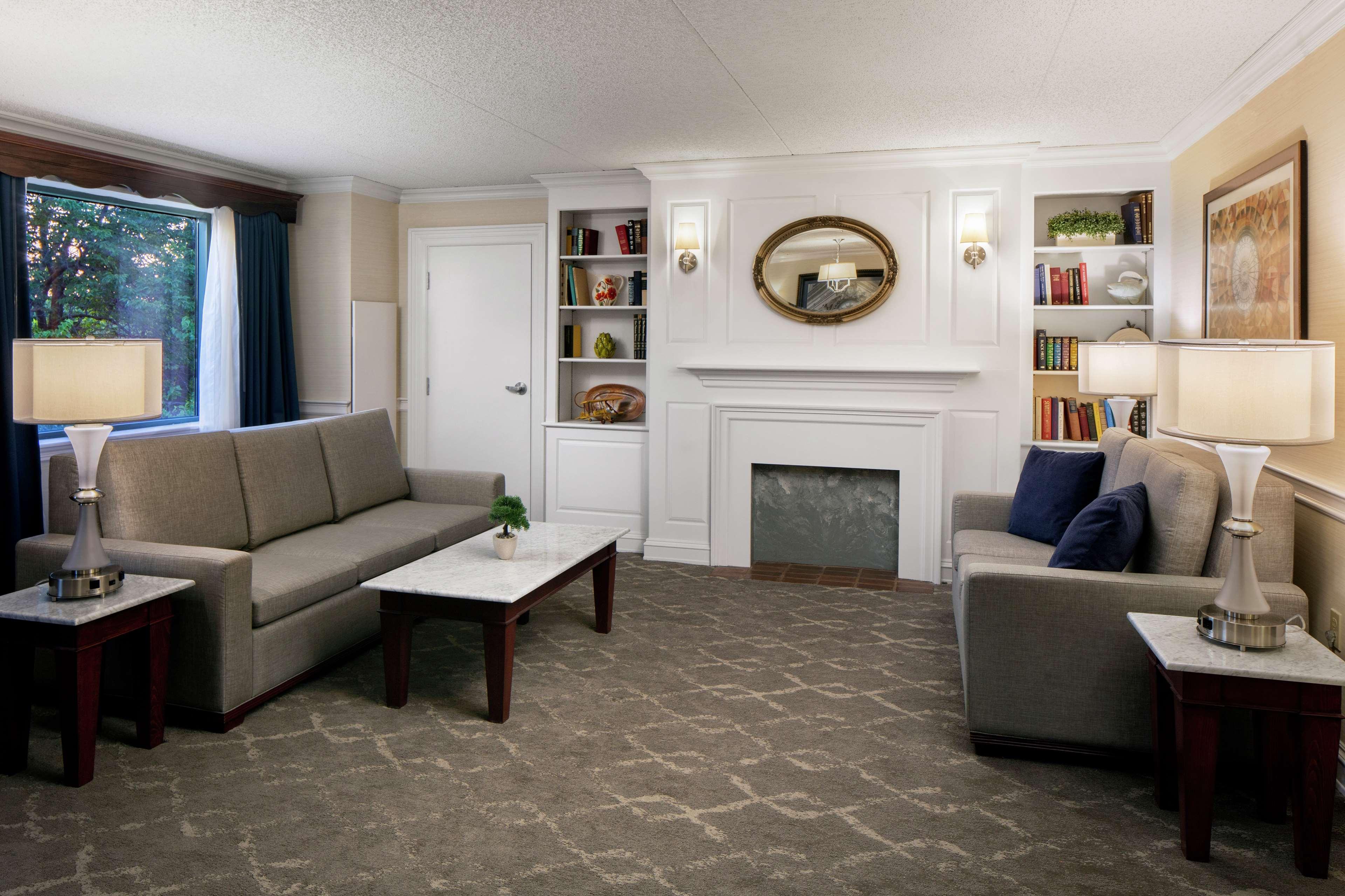 The Desmond Hotel Malvern, A Doubletree By Hilton Exteriör bild
